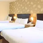ゲストハウス キャッスル 4*