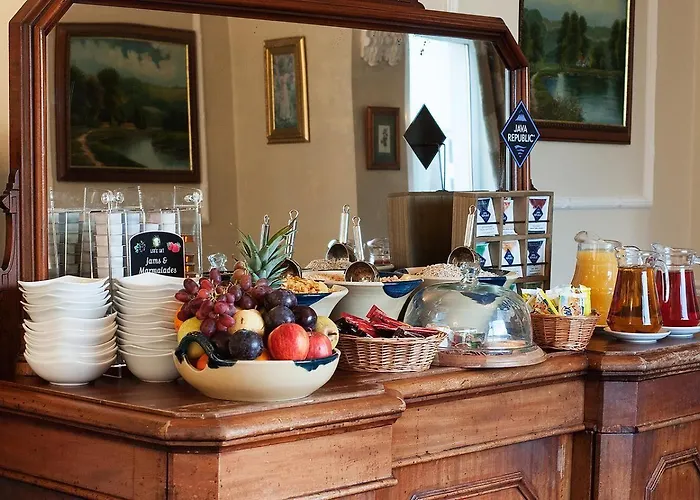 Castle بيت ضيافة