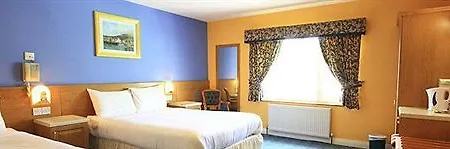 Gasthof Castle Killarney