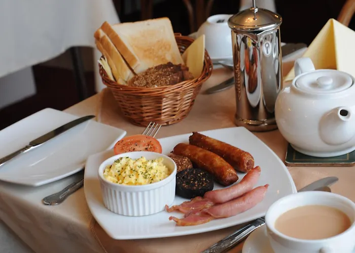 Castle Πανσιόν 4*